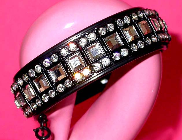 a beautiful vintage costume jewelry Miriam Haskell bracelet