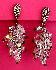 a beautiful vintage costume jewelry earrings unsigned