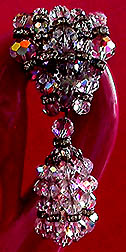 a beautiful vintage costume jewelry Juliana earrings unsigned