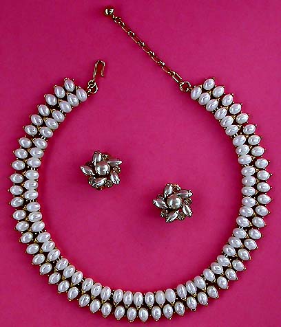 a beautiful vintage costume jewelry parure