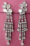 a beautiful vintage costume jewelry earrings Unsigned
