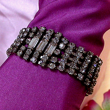 a beautiful vintage costume jewelry bridal bracelet