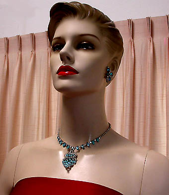 a beautiful vintage costume jewelry crystal necklace and earrings